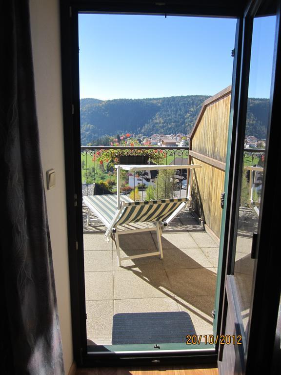 Gasthof Zum Roessl San Genesio Atesino Dış mekan fotoğraf
