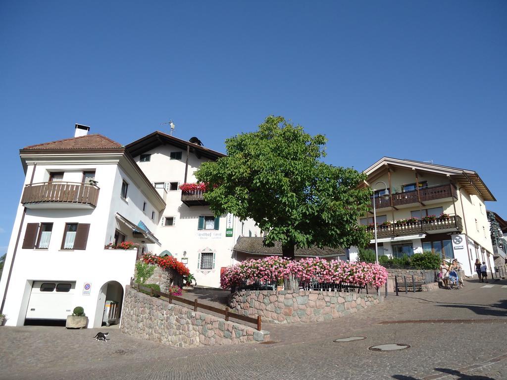 Gasthof Zum Roessl Otel San Genesio Atesino Oda fotoğraf